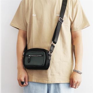 스트릿 패션 그린 남자 크로스백 미니 가방, 15000원, CJ온스타일