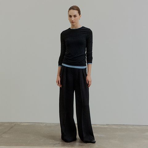 26FW 카일리 테일러드 턱 팬츠