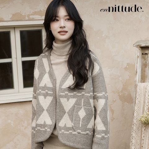 엔니튜드 울 자카드 니트코트
