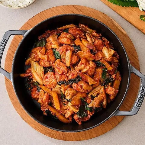 더반찬 야채더한 춘천식닭갈비 700g x 4팩