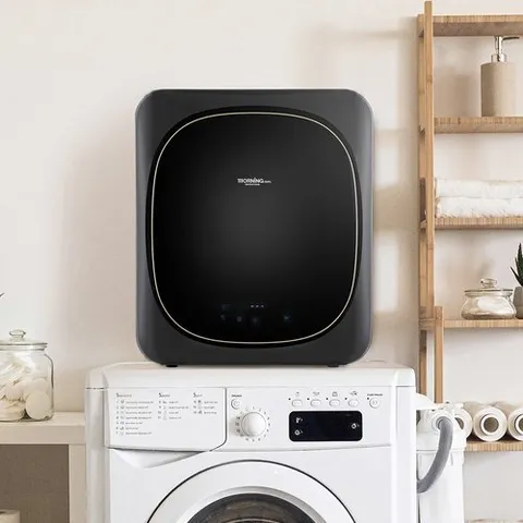 대웅모닝컴 UV살균 스마트 미니 의류건조기 4kg DWCD-E2404SJ