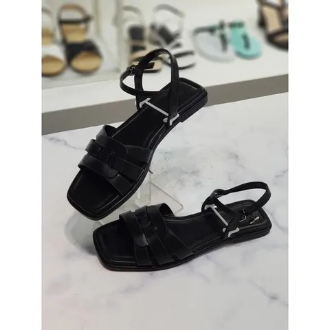 [한슈] 모멘텀 꼬임디테일 플랫 샌들 1.5cm HS595429kr