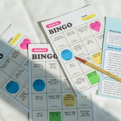 셀러허브 1 아이스브레이킹 빙고 게임 판 [30매 질문 대화 레크레이션 아이스브레이크 MT 수련회 자기소개 도구 자료]