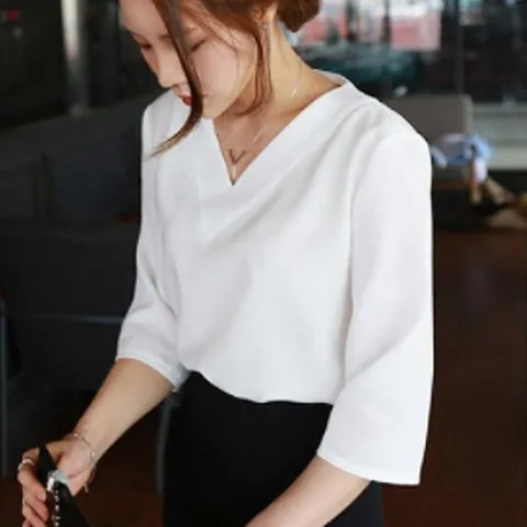 셀러허브 패션 [QN3UU947_56]브이넥 이너 여성복 여자상의옷 블라우스