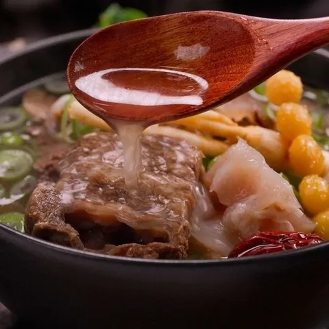 기타 김하진의 뼈없는소한마리탕4팩_P393315450