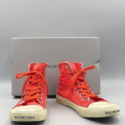 발렌시아가 고이비토 중고명품 Balenciaga(발렌시아가) 688752 레드 컬러 디스트로이드 코튼 파리스 하이탑 스니커즈