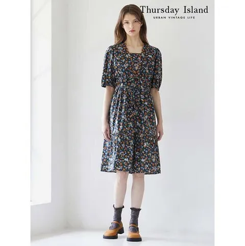 써스데이아일랜드 Thursday Island] 볼레로 스칼럽 자수 플라워 원피스(T246MOP131W)