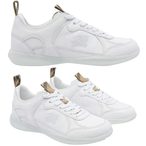 버버리 25FW 매트릭스 MATRIX 스니커즈 옵틱화이트 8109170