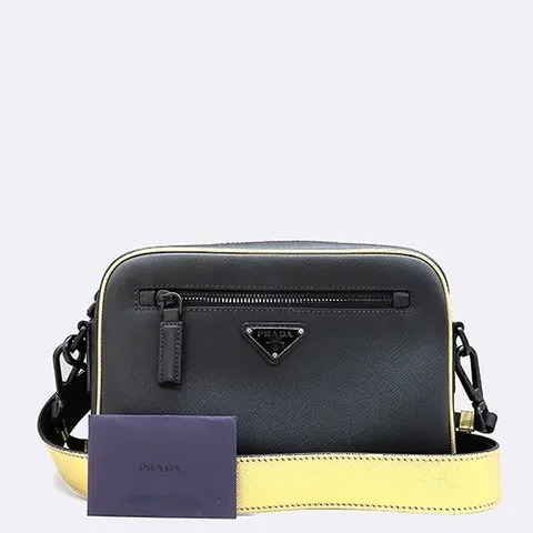 프라다 고이비토 중고명품 Prada(프라다) 2VH063 트라이앵글 로고 메신저 크로스백