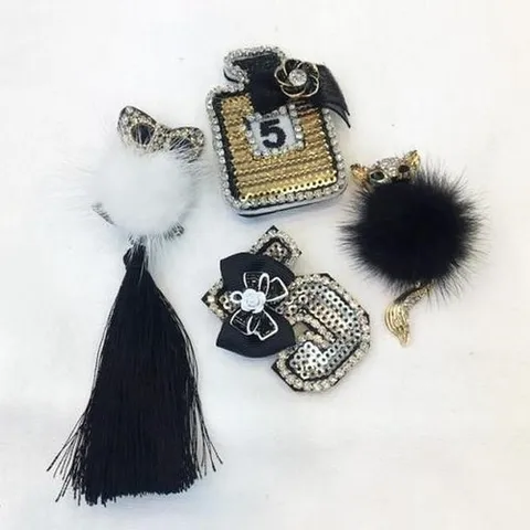 셀러허브 패션 [영화사] 부엉이테슬핀 향수병핀 여우폼폼이핀