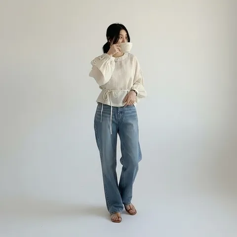 신상오픈런 |CHH4401|여성 라운드넥 사이드 스트링 블라우스