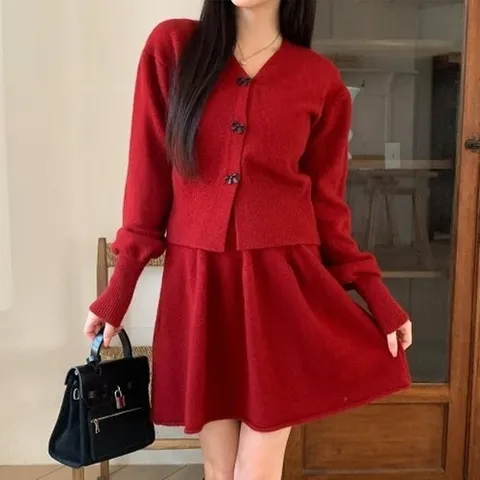 패션플러스 다잇템] 여자 미니스커트 빨간 울 카디건 FW 탱크 스웨터 세트18930338588872