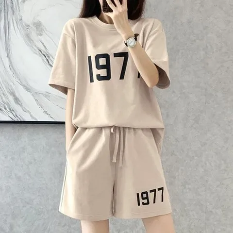 셀러허브 패션 [QNT0UZ09_55]반팔 반바지 상하 세트 베이지