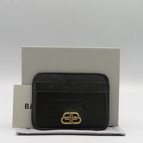 발렌시아가 고이비토 중고명품 Balenciaga(발렌시아가) 601386 BB골드로고 카드지갑
