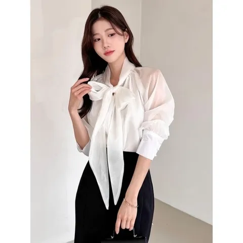 모리스커밍홈 오간자 리본 볼륨 블라우스M2504BL606A_P391952176
