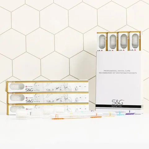 에스엔지덴탈 SNG 국산 치과칫솔 고급 미세슬림모 12개입 (색상랜덤)