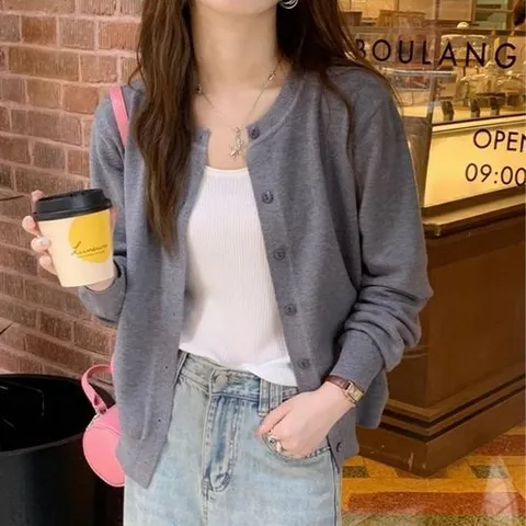 셀러허브 패션 여성 데일리 시에나심플핏 라운드넥 가디건