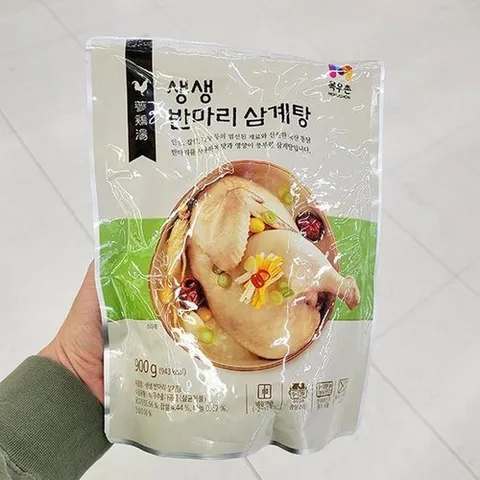 셀러허브 식품 목우촌 생생 반마리 삼계탕 900g P0037_0059