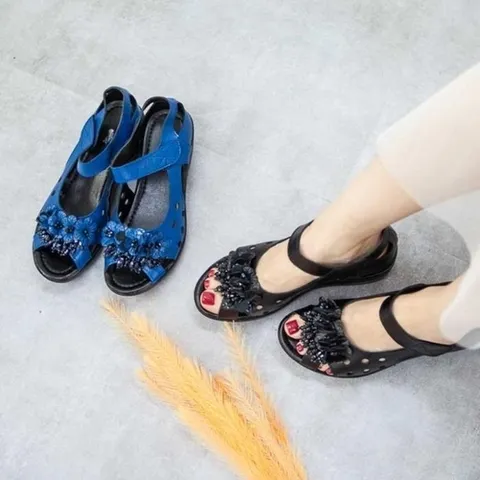 패션플러스 [다잇템] 여자 펀칭 귀여운 스트랩 오픈토 샌들 (38841314A)