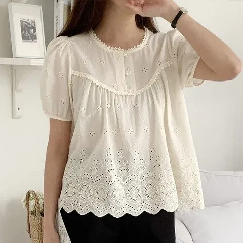 제이0 제이0]피크닉 단추 레이스 반팔 블라우스