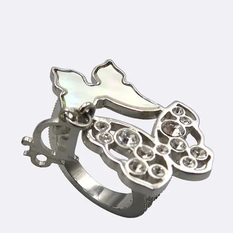 디올 고이비토 중고명품 Dior(크리스챤디올) 크리스탈 / 자개 버터플라이 로고 장식 반지 - 5