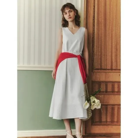 제로스트릿 슬리브리스 브이넥 원피스 SLEEVELESS V-NECK ONE-PIECE / IVORY_P433127647