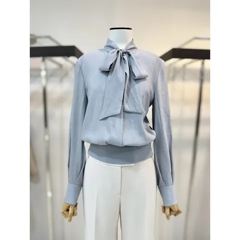 더아이잗컬렉션 타이넥 밴딩 블라우스 탑 세트 -DGDG