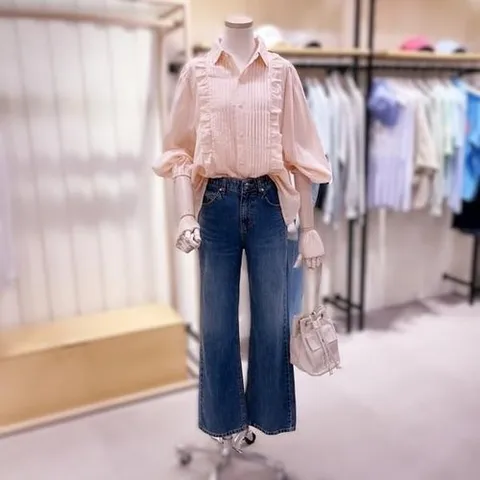 시에로 SG2SHF023러플턱 포인트 블라우스