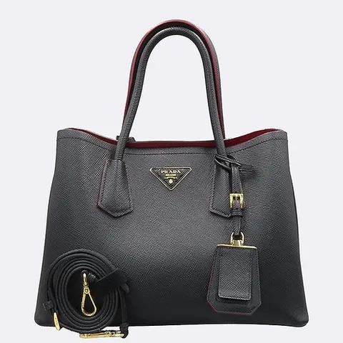 프라다 중고명품 1BG887 사피아노 CUIR 블랙 두블레 금장 삼각 로고 장식 토트백 + 숄더 스트랩 2WAY