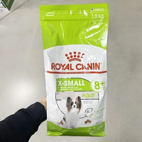 셀러허브 식품 로얄캐닌 엑스스몰 어덜트+8 1.5kg 403222