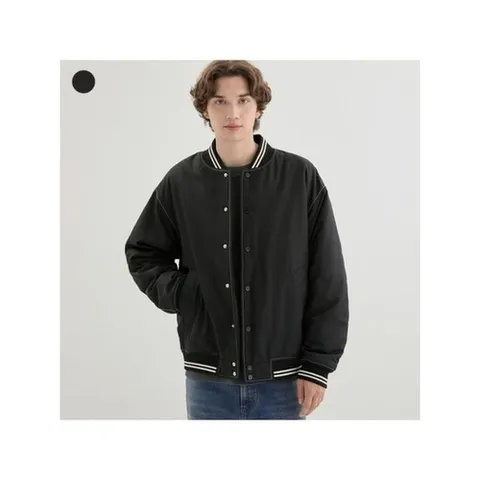 GUESS 남녀공용 탑스티치 패딩 봄버 MP3W9880_P405831041