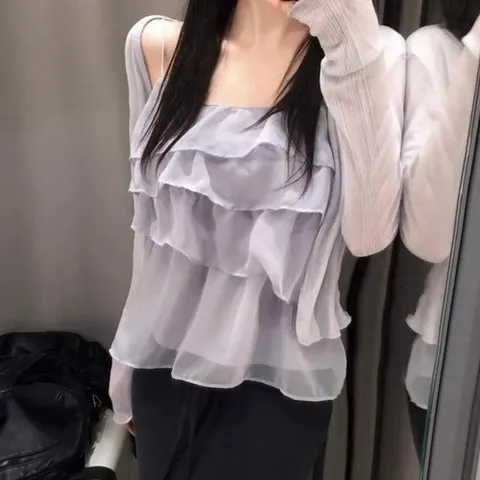 셀러허브 패션 여자 프릴 페미닌 슬리브리스 실루엣 블라우스 (50463352)