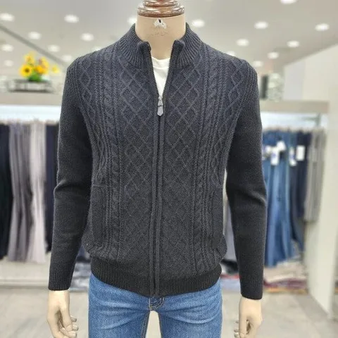 피에르가르뎅 모다인천점)블랙 케이블 풀집업 도톰 가디건/PPKC3361IC