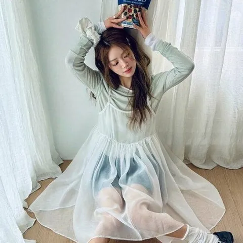 패션플러스 [디자이너몰] 레이어드 시스루 쉬폰 플레어 나시 미니 원피스