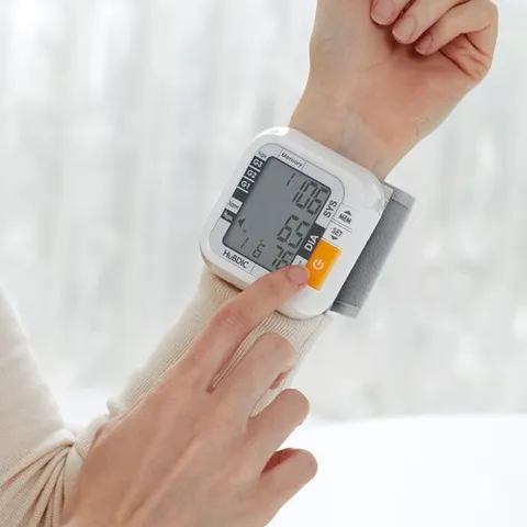 휴비딕 비피첵 스마트 손목 자동 전자 혈압계 HBP-550