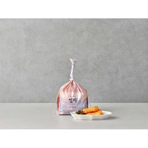 신세계푸드 [조선호텔김치] 조선호텔 총각김치 2kg_냉장