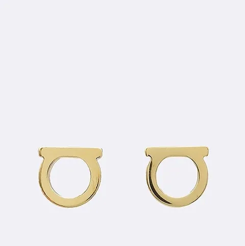 페라가모 고이비토 중고명품 Ferragamo(페라가모) 76 0119 금장 간치니 로고 귀걸이
