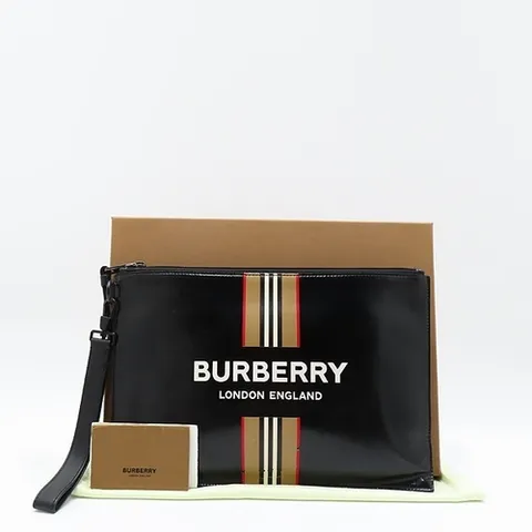 버버리 고이비토 중고명품 Burberry(버버리)  8030735 블랙 유광 버버리 로고 남성 클러치백 + 스트랩