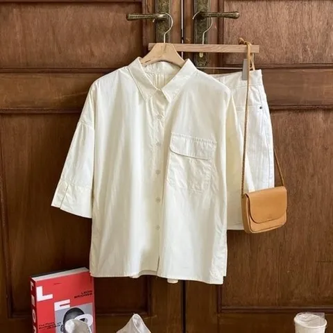 신상오픈런 CDH2549사크린 여성 숏슬리브 바스락 셔츠 슬리브 카라넥 하프18156685597559