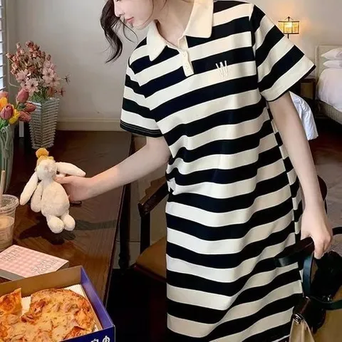 셀러허브 패션 [QNVUX72W_58]루즈핏 캐주얼 스트라이프 카라 데일리