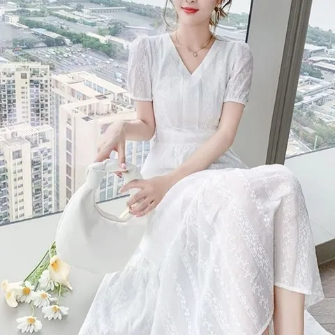기타 여성퍼프소매펀칭화이트롱원피스 KSS 2558 (KYR-WFH14GA)