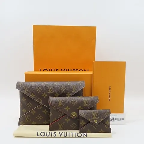 루이비통 고이비토 중고명품  M62034 모노그램 캔버스 포쉐트 키리가미 여성용 클러치 (3세트)