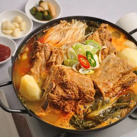 후레쉬빌 대왕감자탕 3kg+3kg (총 8인분) 푸짐한 대용량구성