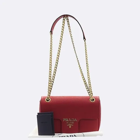 프라다 고이비토 중고명품 Prada(프라다) 1BD193 레드 컬러 사피아노 플랩 크로스백