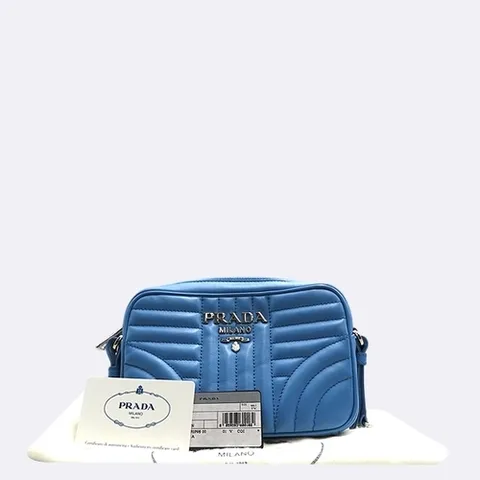 프라다 고이비토 중고명품 Prada(프라다) 1BH084 마레 레더 은장 로고 다이어그램 미니 크로스백