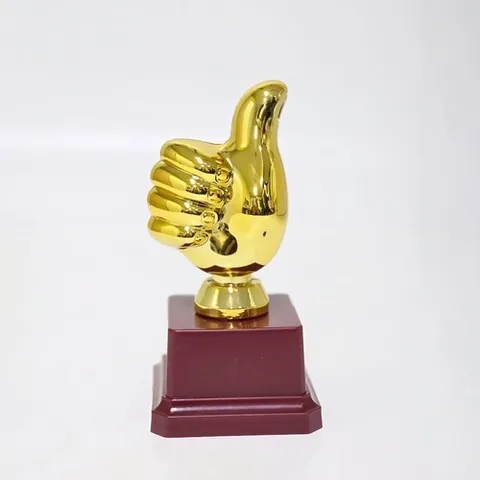 기타 우등생 엄지척 미니 트로피 엄지 따봉 칭찬 선물 기념 상장