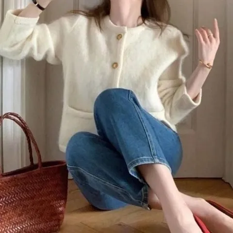 셀러허브 패션 [라일리여성의류] Rly 여성 라운드넥 단정한 금장단추 소프트 퍼 가디건 (45046348)