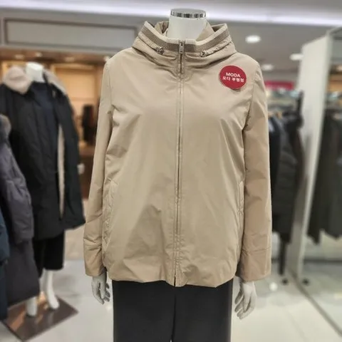 요하넥스 반후드 퀼팅 숏 점퍼   J5A3O301-1 076BP