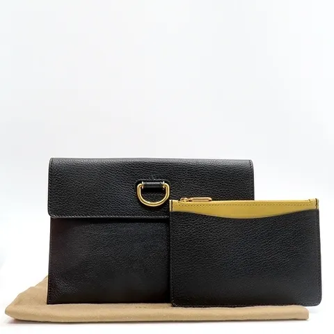 버버리 고이비토 중고명품 Burberry(버버리) 4075038 블랙 금장 D링 클러치 + 보조파우치