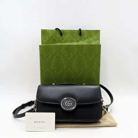 구찌 고이비토 중고명품 Gucci(구찌) 739722 블랙 컬러 레더 쁘띠 GG 미니 숄더백
